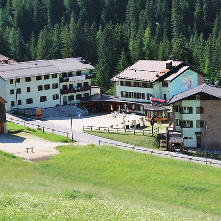 Отель Santa Maria Ad Nives Канацеи Экстерьер фото