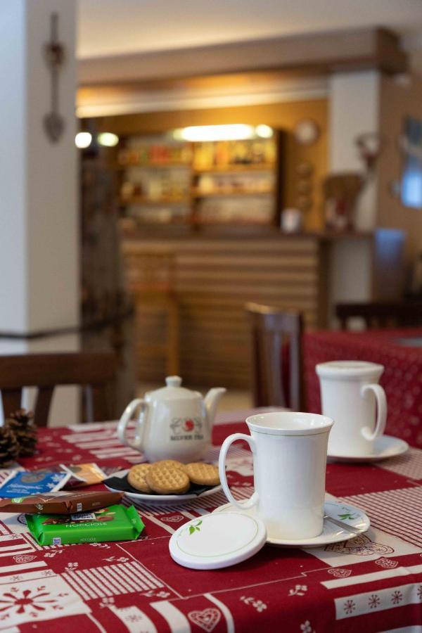 Отель Santa Maria Ad Nives Канацеи Экстерьер фото
