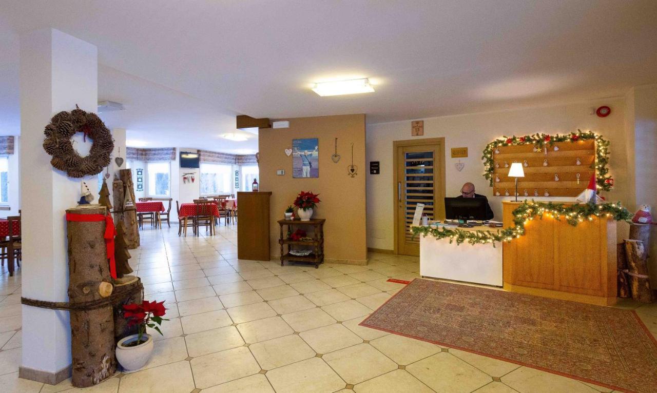 Отель Santa Maria Ad Nives Канацеи Экстерьер фото